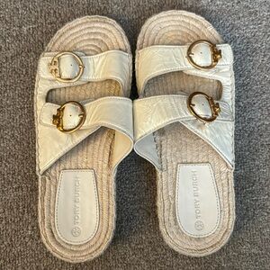 Women’s Gently Used Tory Burch Selby Espadrille Slide Sandals size 8
0013